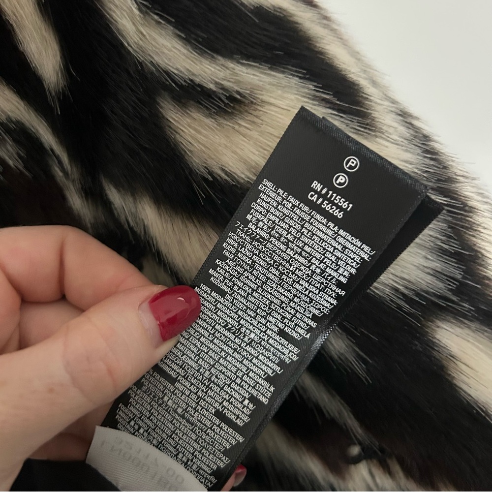 7 For All Mankind Faux-Fur Zebra-Print Jacket Size Large - Picture 5 of 6